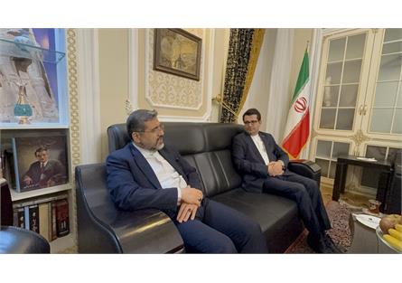 وزیر فرهنگ در سفارت ایران در آذربایجان حضور یافت