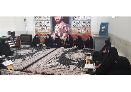 برگزاری یکشنبه های مهدوی از منظر قرآن در جونقان